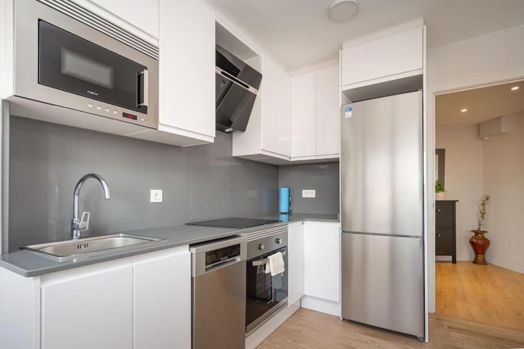 Myhousespain - Moderno Piso Frente Al Mar Gijón Eksteriør bilde